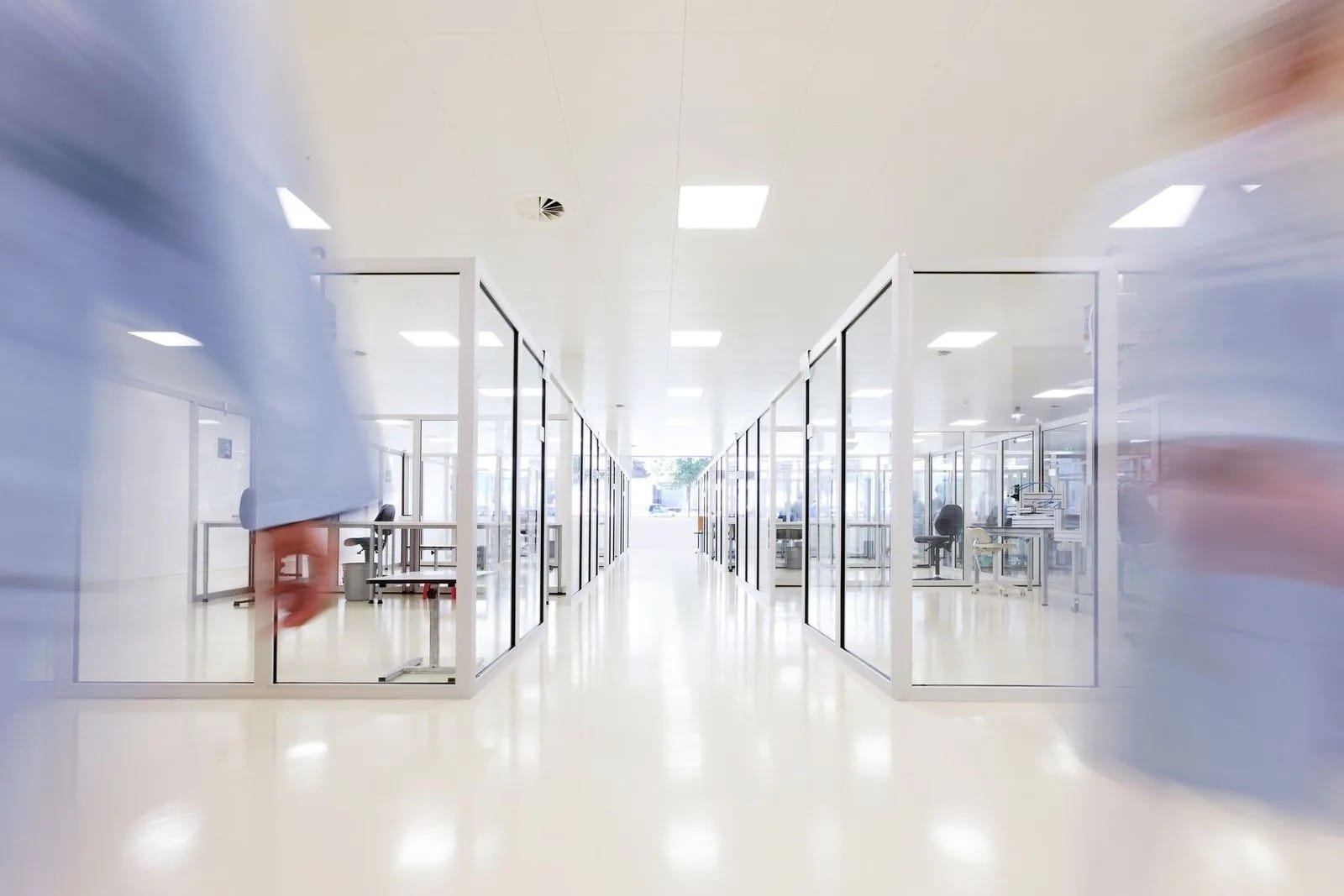 Alvotech acquires Swiss partner Ivers-Lee